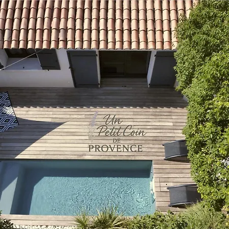 Un Petit Coin De Provence - - Maison Contemporaine Avec Piscine Privee Chauffee, Entre Plages Et Provence, Borne 11 Kw Holiday home