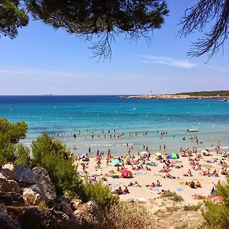 Maison Contemporaine Avec Piscine Privee Chauffee, Entre Plages Et Provence, Borne 11 Kw Holiday home